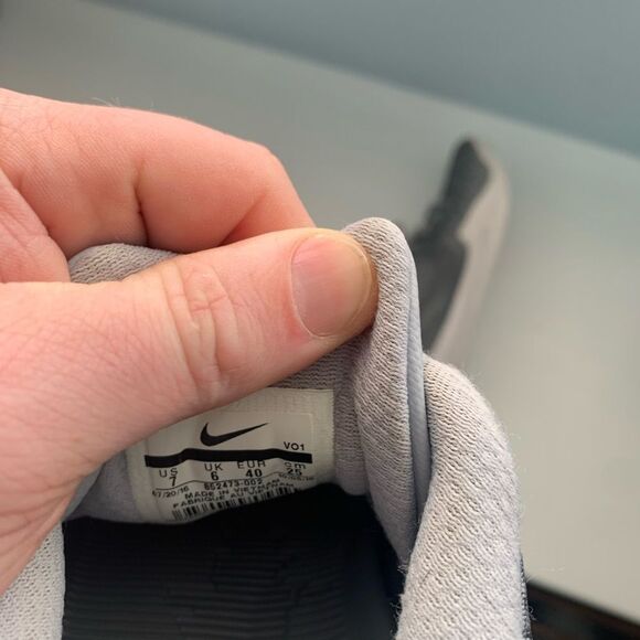 Nike - Kobe Mamba Instinct Pure Platinum - Picture 7 of 10